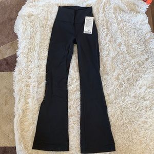 lululemon Groove Pant SHR Flare *Nulu